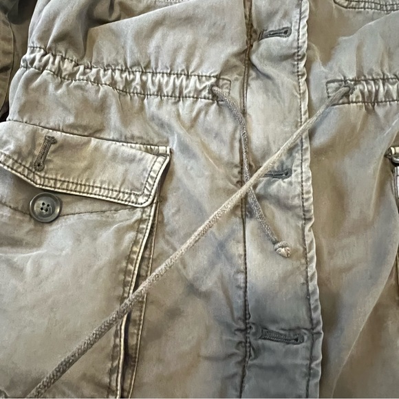 Talula Trooper Jacket with Cozy “Teddy” Material - Picture 6 of 11